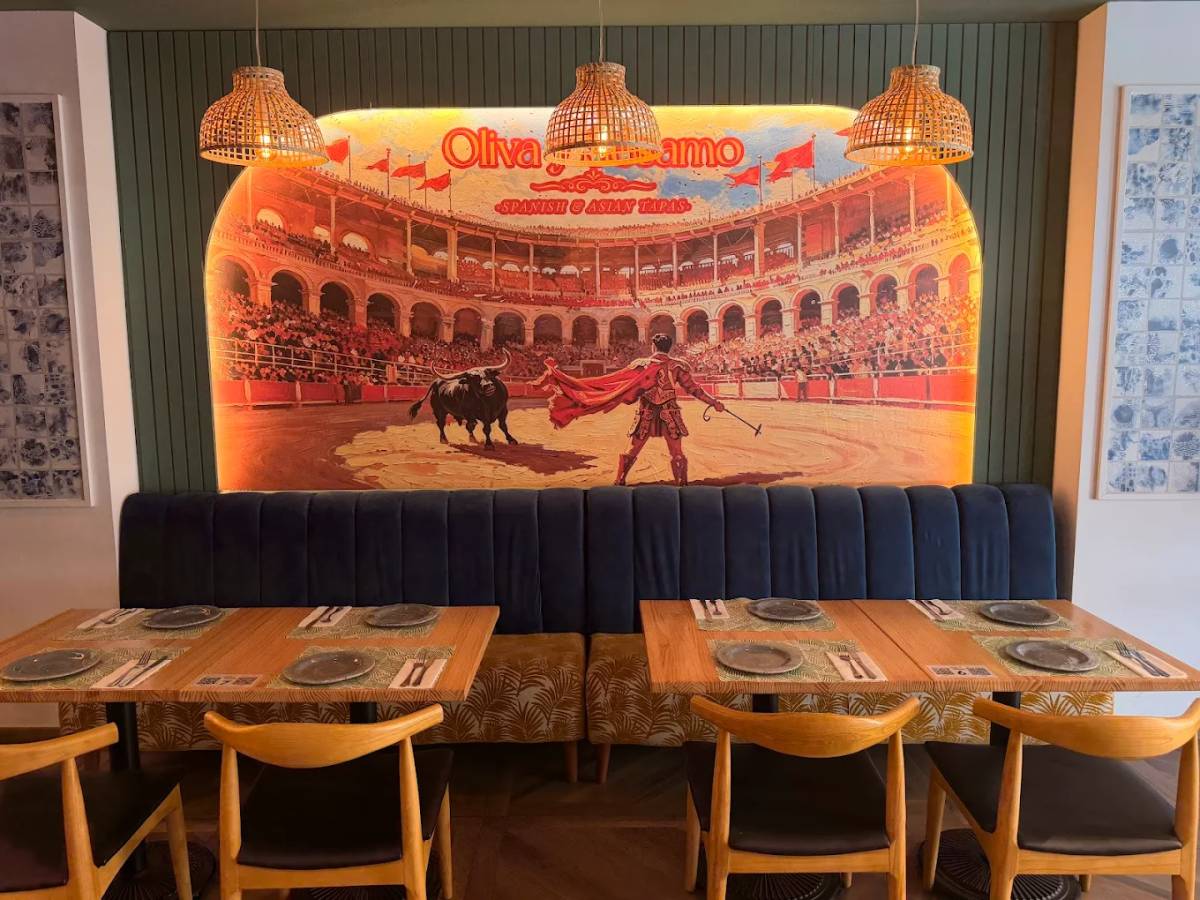 El primer bufé libre de tapas andaluzas llega a Sevilla: come gambas al ajillo, gazpacho o croquetas hasta reventar