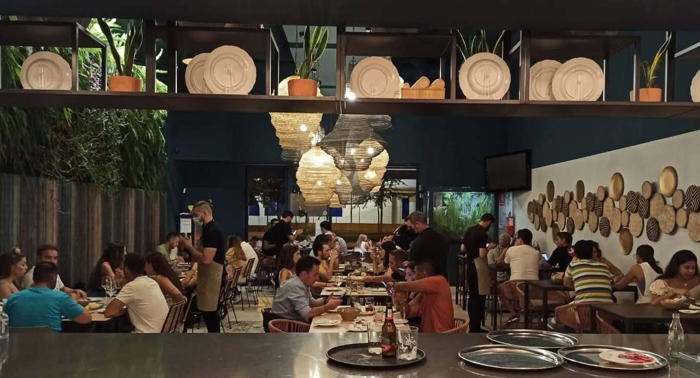 El interior del restaurante, que cierra sus puertas. - El interior del restaurante, que cierra sus puertas.