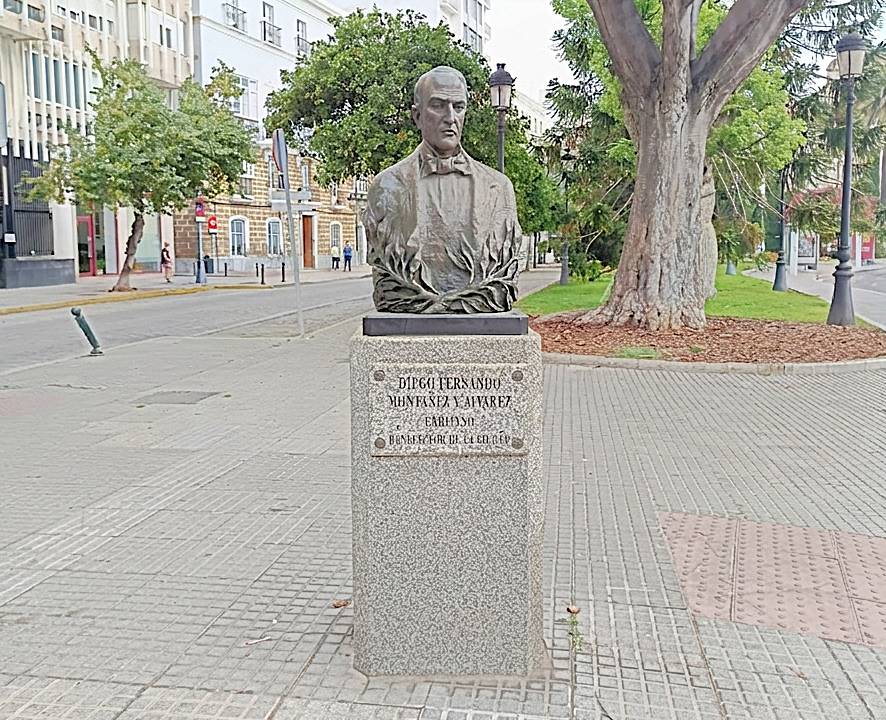 Monumento a Diego Fernando Montañés y Álvarez, vista general. - 