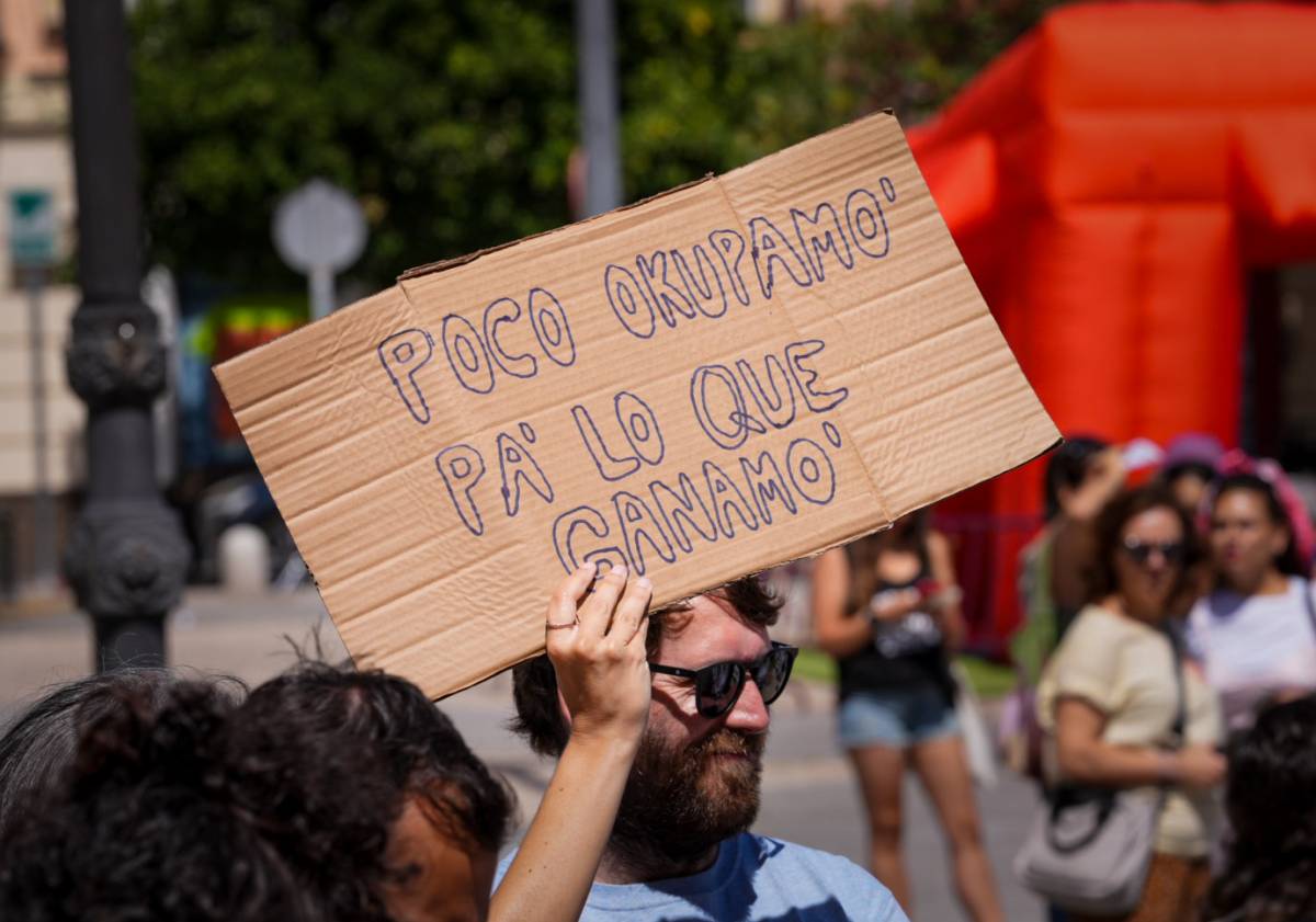 La crisis de la vivienda en Andalucía y en España y la búsqueda de una respuesta social al no resolverse solo construyendo más casas