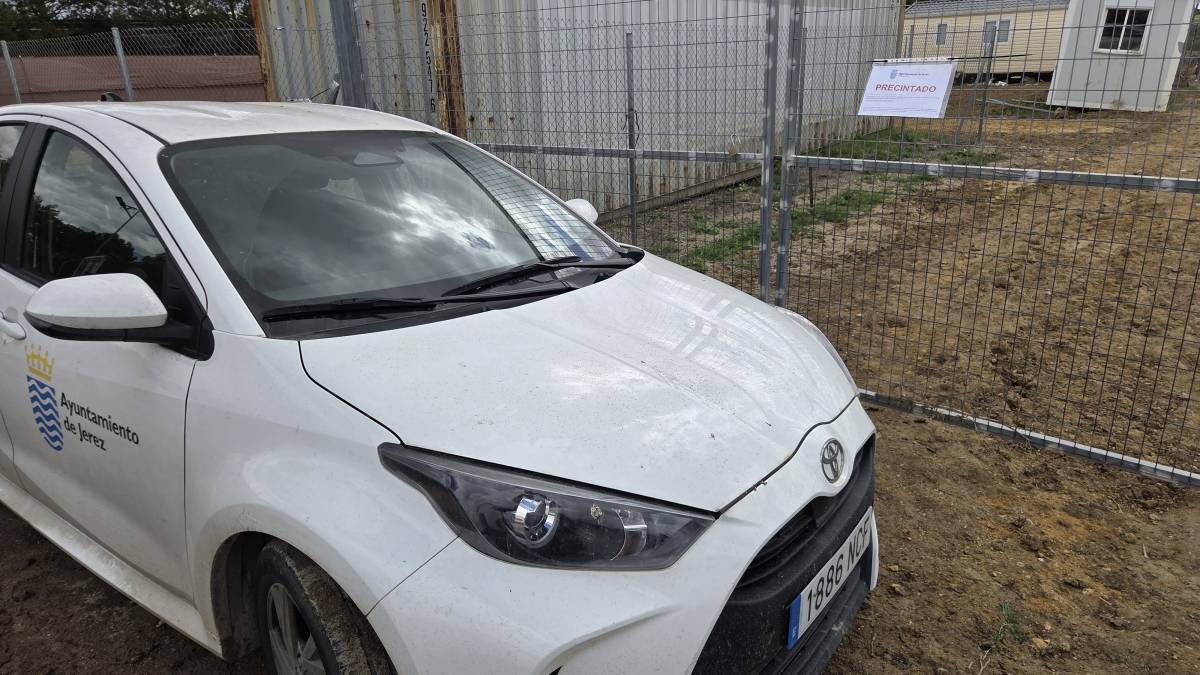 Precintan una parcela ilegal en Jerez, cerca de Lomopardo: la finca tenía seis divisiones con 'mobil home' en zona inundable