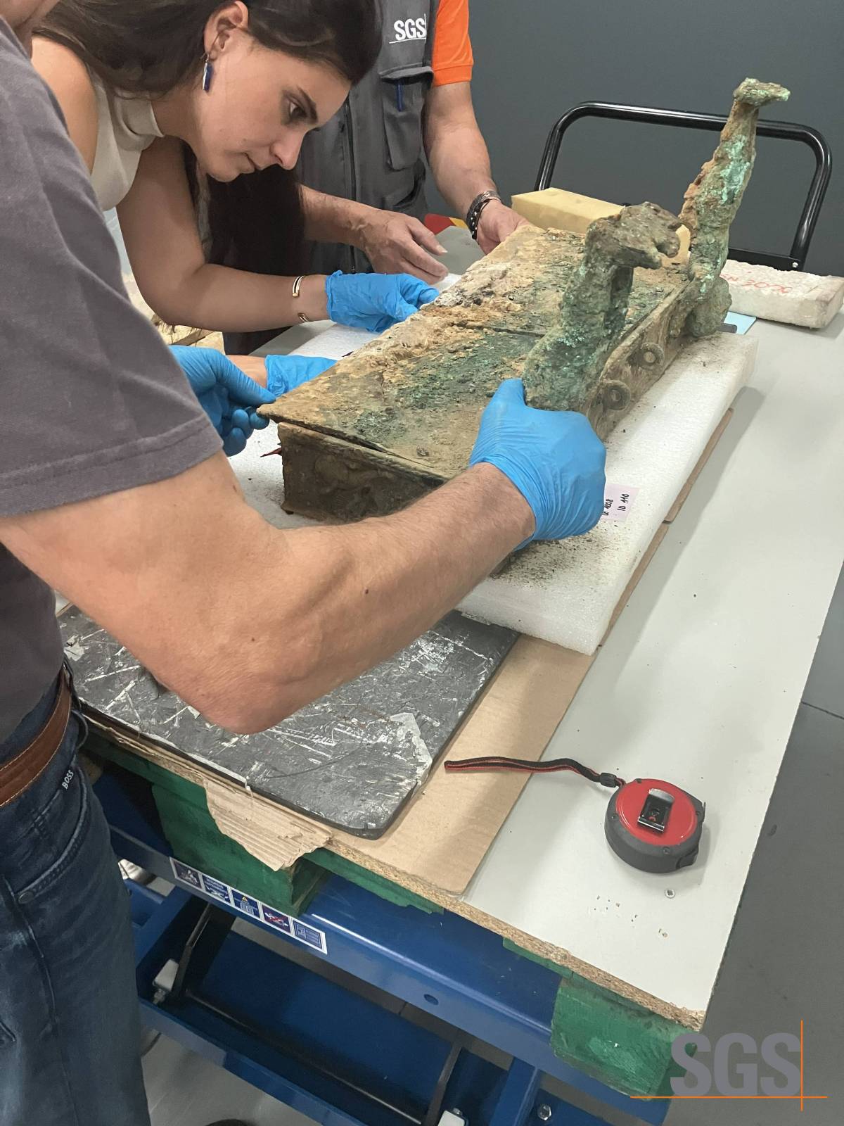 La restauración del carro de bronce.