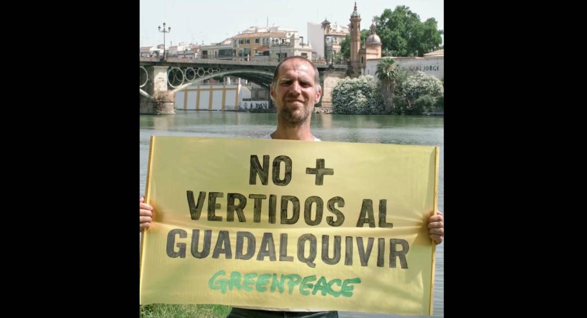 El actor jerezano José Manuel Poga es la cara de Greenpeace en una campaña que quiere evitar un 'caso Aznalcóllar 2'