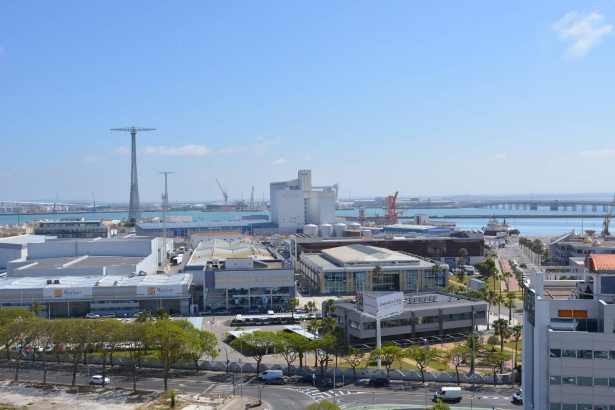 Una multinacional con más de 3.000 trabajadores en España y Latinoamérica amplía su sede en Cádiz