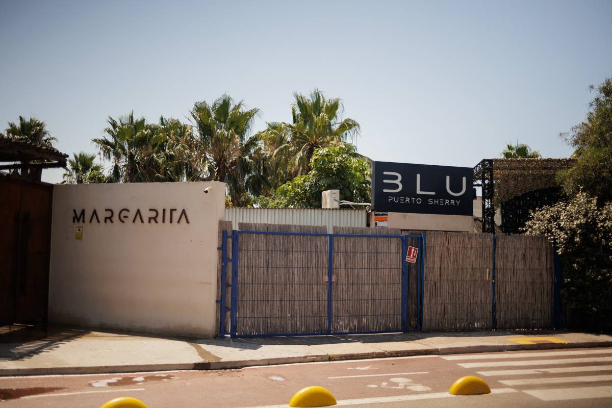 CHIRINGUITOS PUERTO SHERRY PHI PHI MARGARITA BLU PLAYA CANALLA - MANU GARCÍA CHIRINGUITOS PUERTO SHERRY PHI PHI MARGARITA BLU PLAYA CANALLA