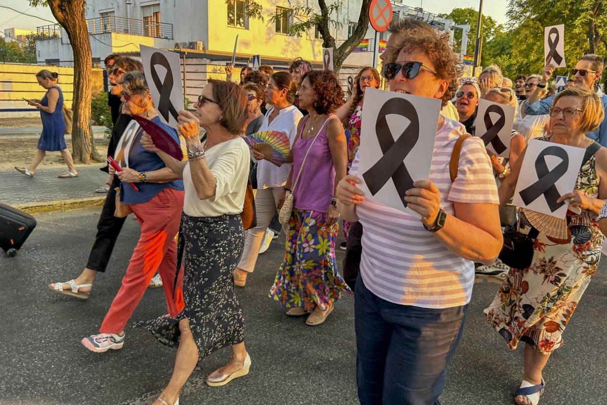 Algunas de las manifestantes por la muerte de Ana.