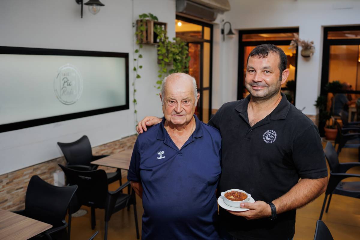 Pico Reja: la taberna más céntrica de Los Palacios pasa de bodega a restaurante sin subir los precios