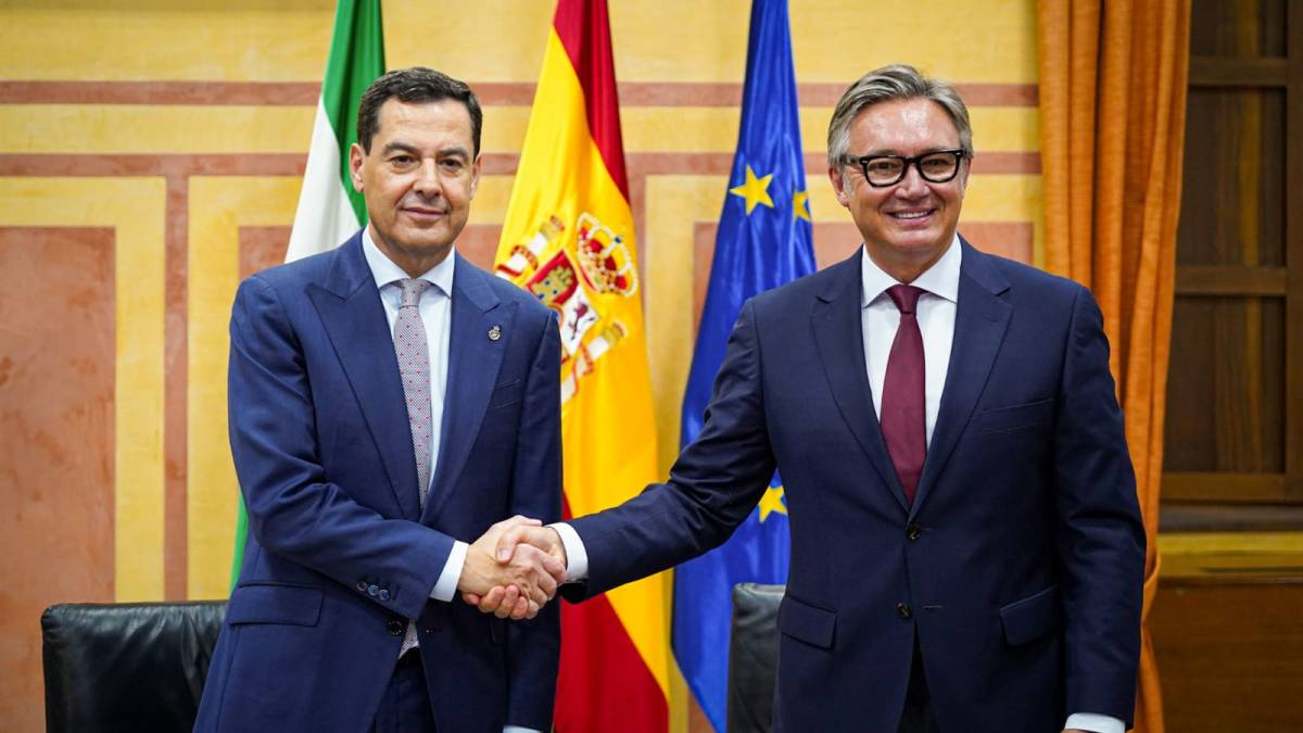 Vox entra en la Junta con solo una vicepresidencia para Gavira pero cargadísima de competencias: el acuerdo tiene 150 puntos