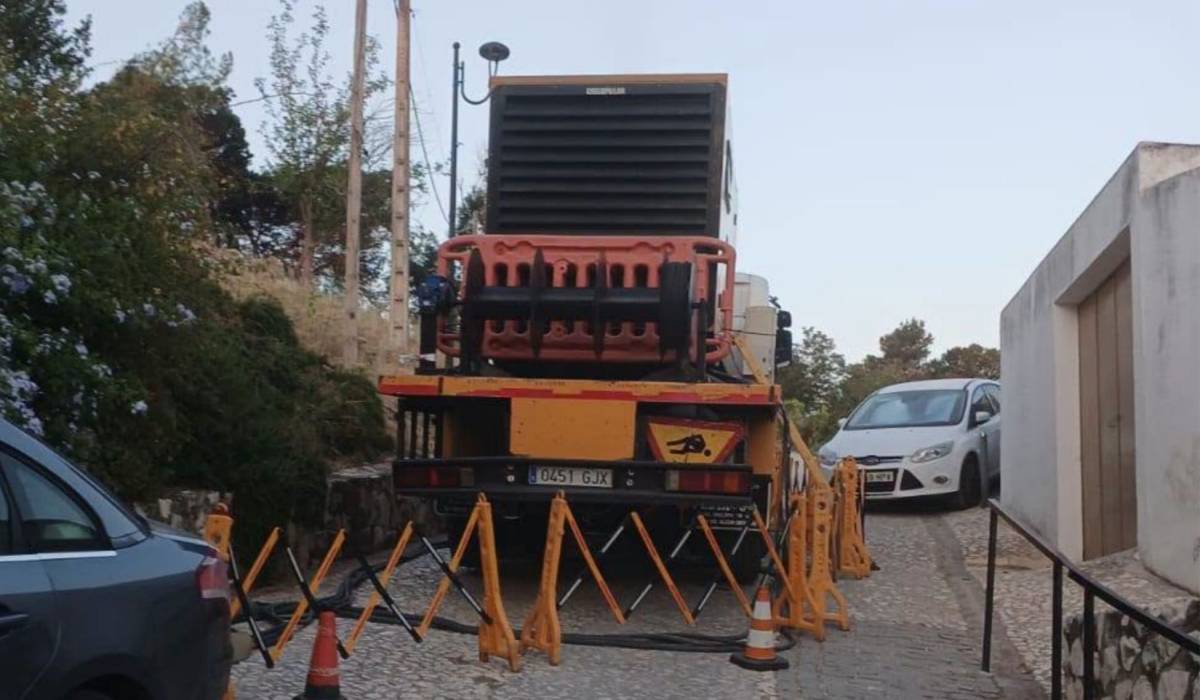 10.000 vecinos se quedan sin luz en la Sierra Sur de Sevilla: a 40 grados y cuando comenzaba el partido de España