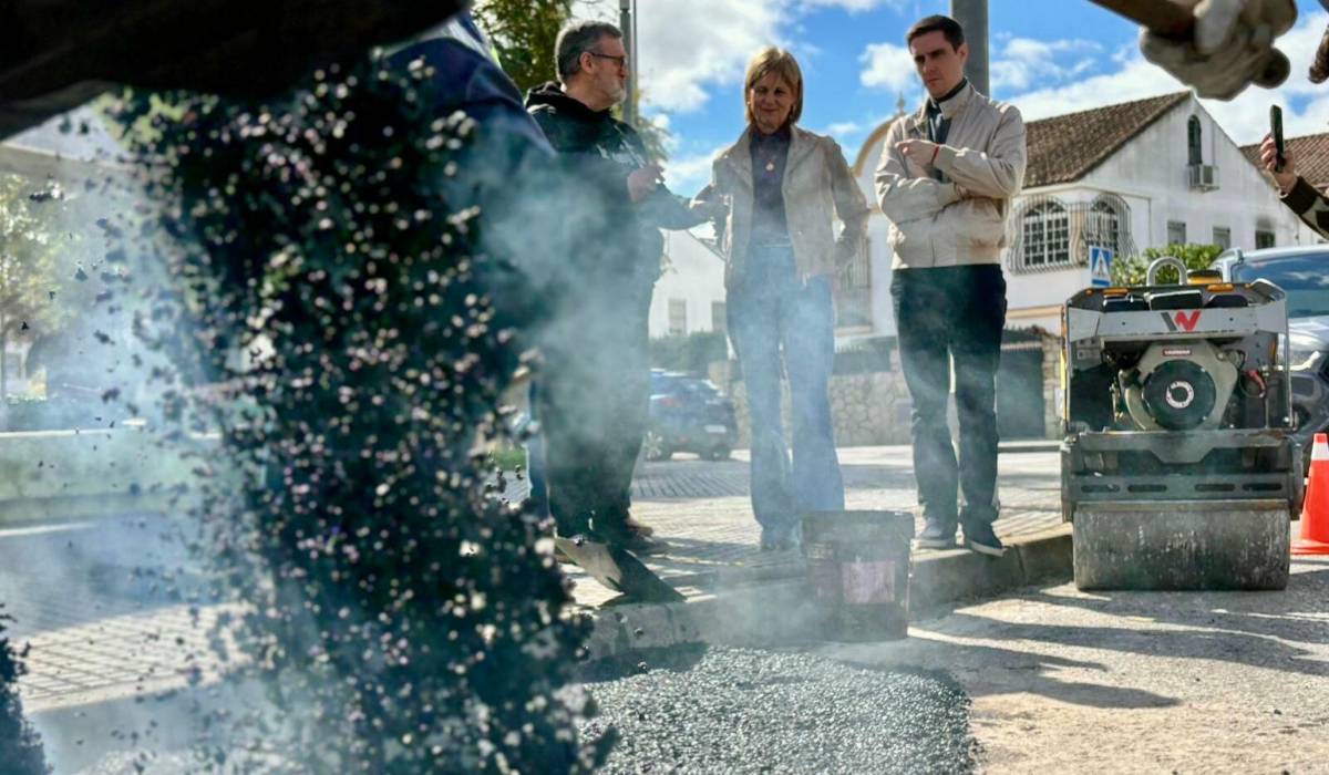 La 'marea negra' llega a Jerez: estas son las primeras 13 calles que serán reasfaltadas