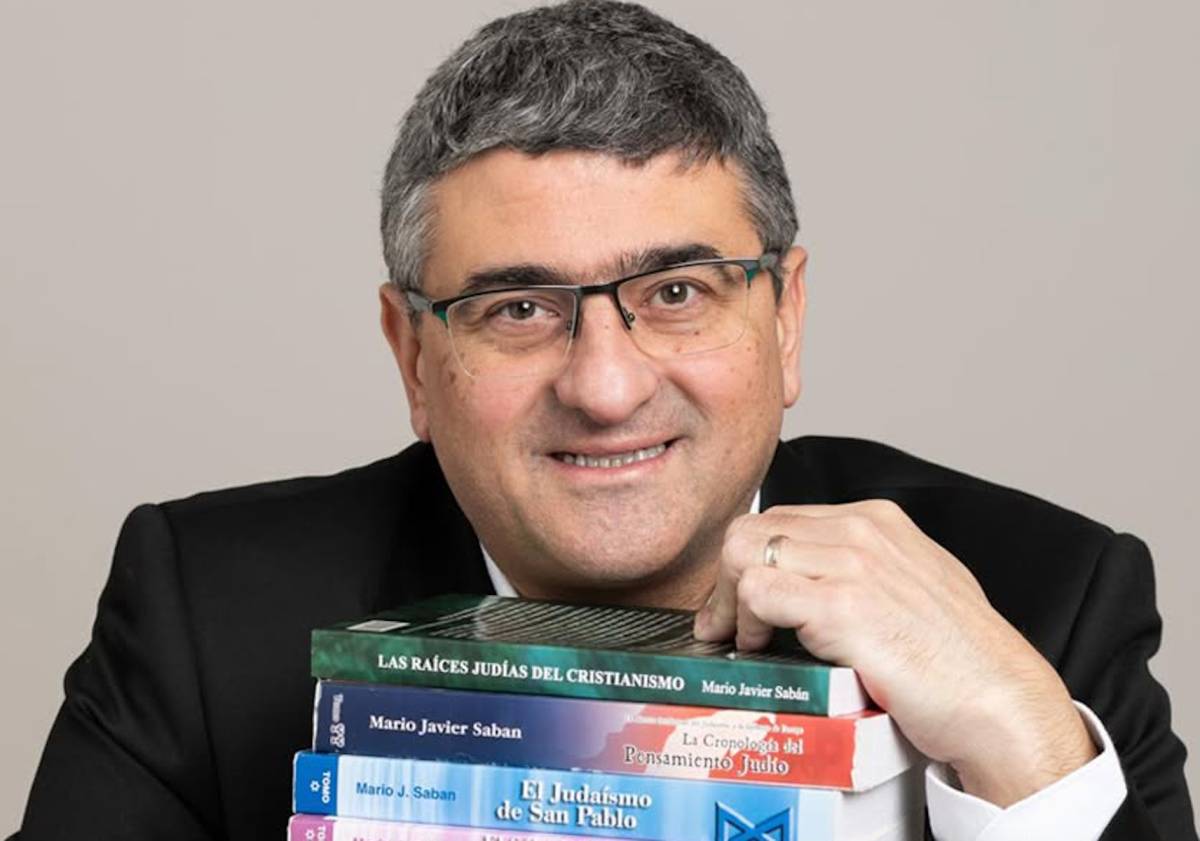 El Doctor en Filosofía Mario J. Saban. - 