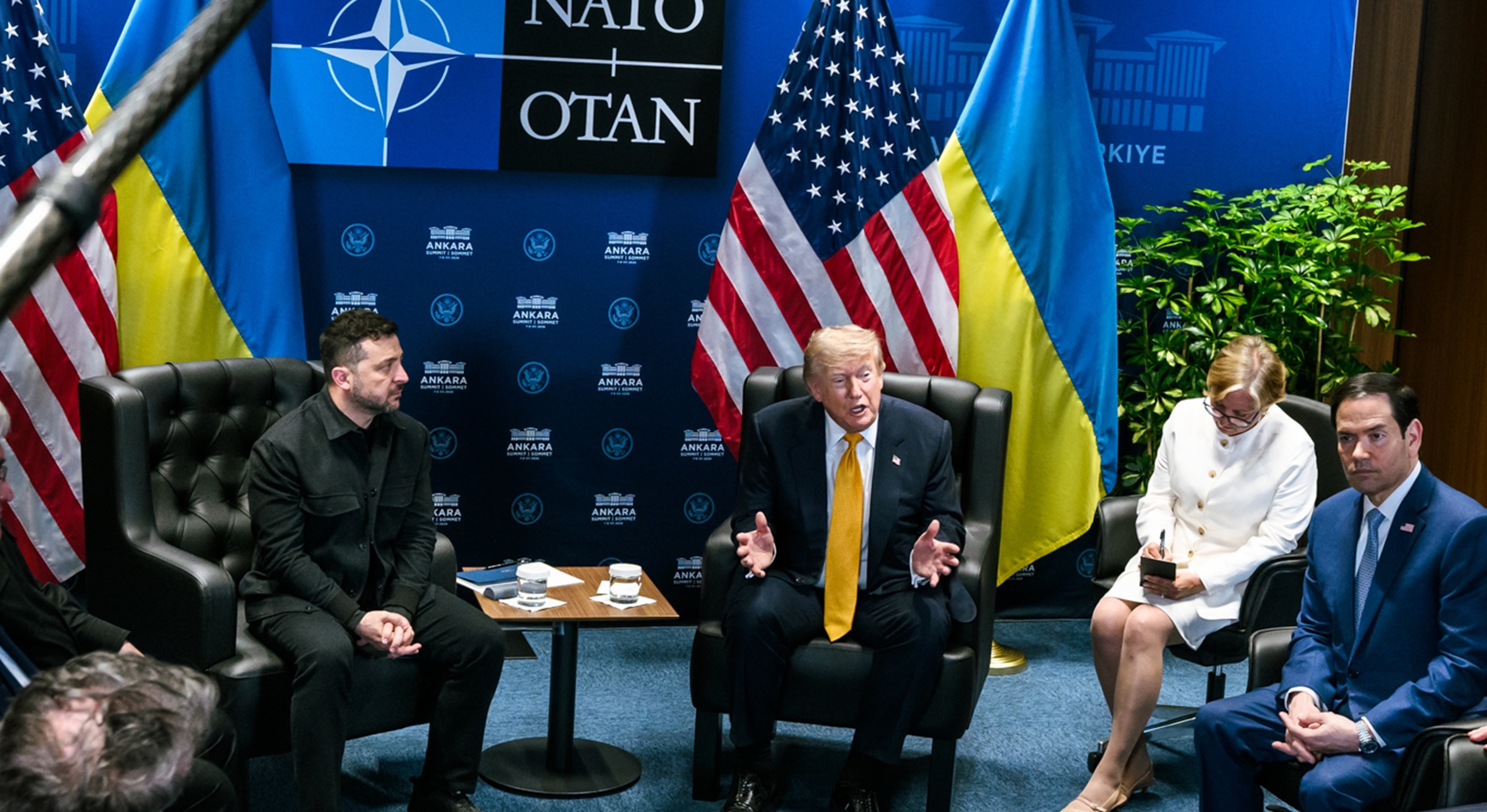 Trump anuncia por sorpresa que da por concluido el alto el fuego y que reanudará los ataques contra Irán