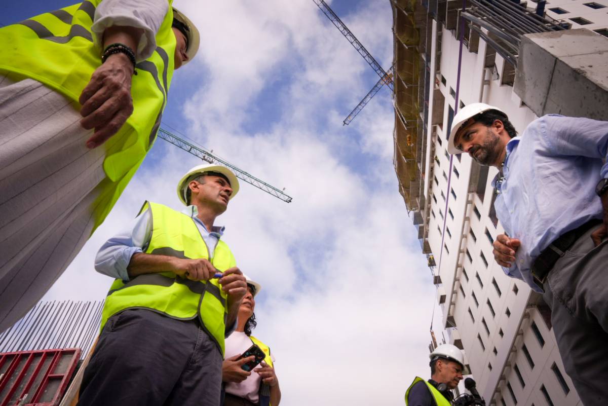 Visita a las obras de las 53 viviendas protegidas de alquiler social de Marconi 