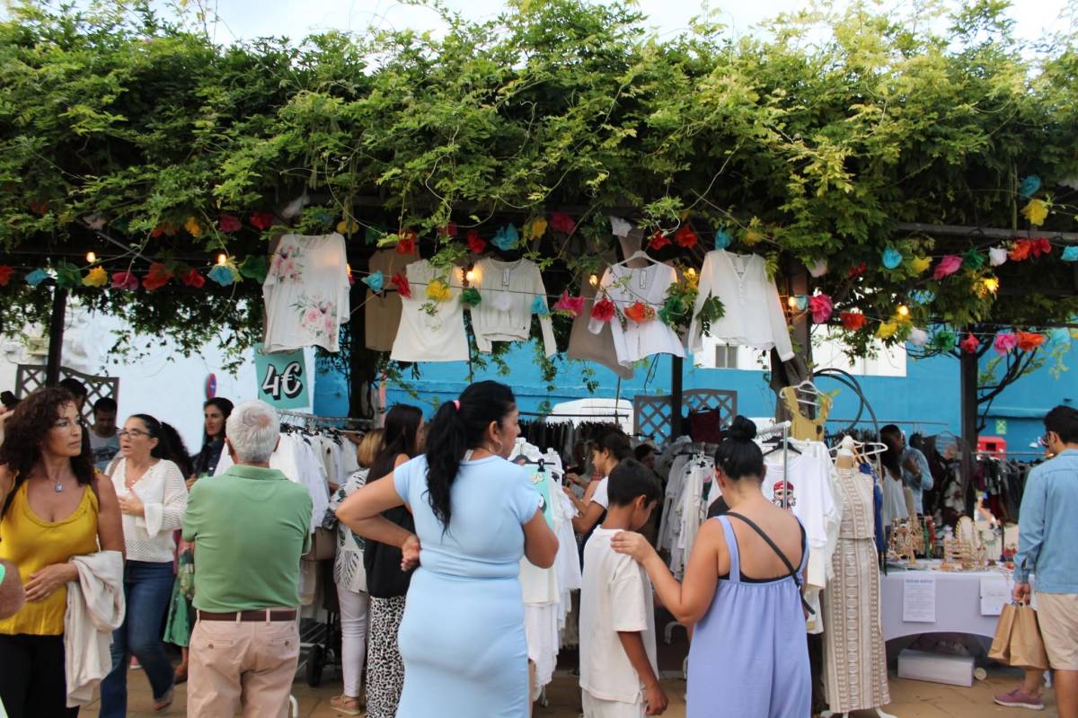Noche mágica en Chiclana: iglesias, tiendas y museos abiertos hasta medianoche, rutas guiadas y espectáculos   