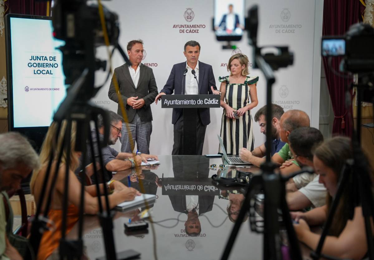 Junta de Gobierno Local Cádiz 10 julio - José María Reyna Junta de Gobierno Local Cádiz 10 julio