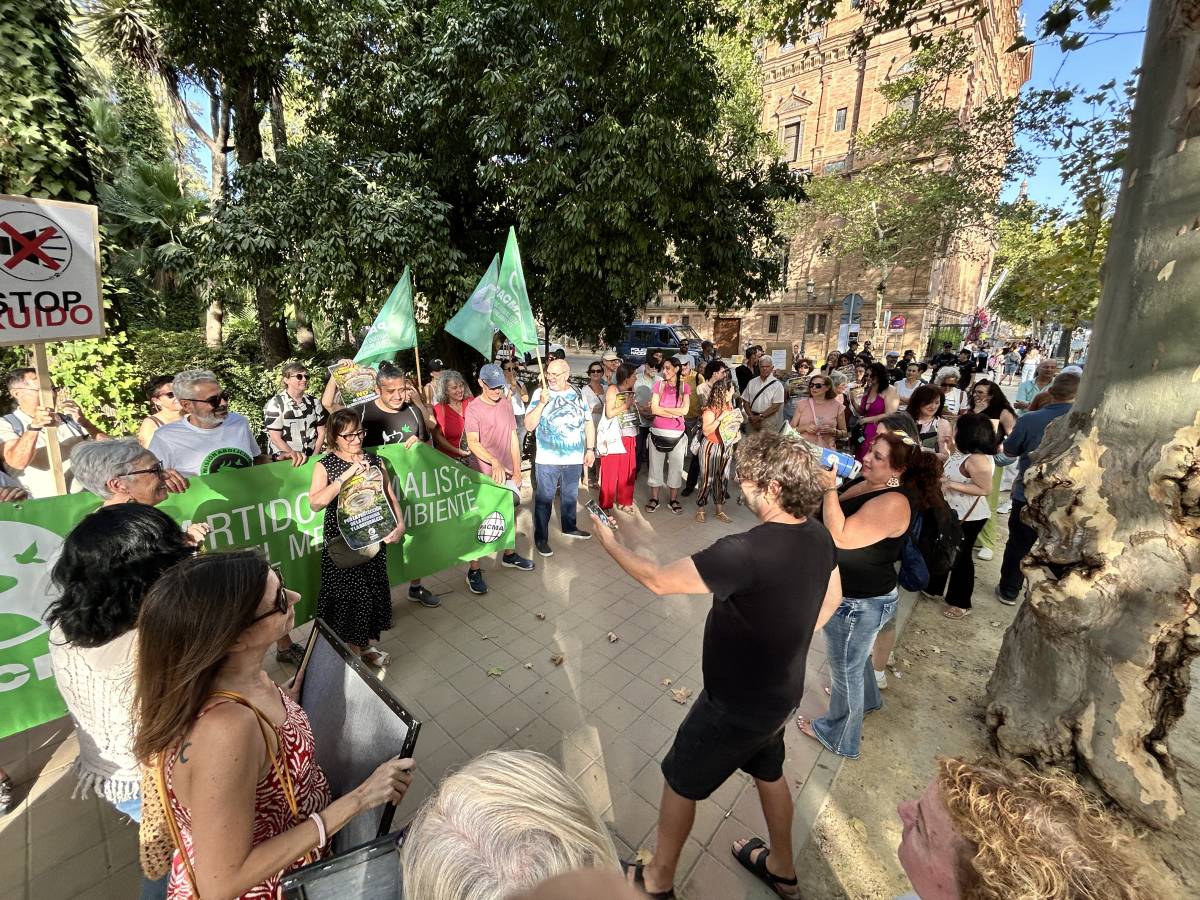 Exigen el traslado del Festival Icónica de la Plaza de España
