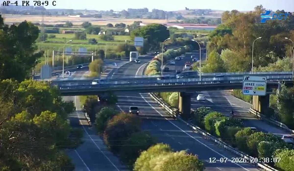 El regreso hacia Sevilla se atasca, con aviso amarillo en Las Cabezas: tráfico lento en la N-IV entre Jerez y El Cuervo