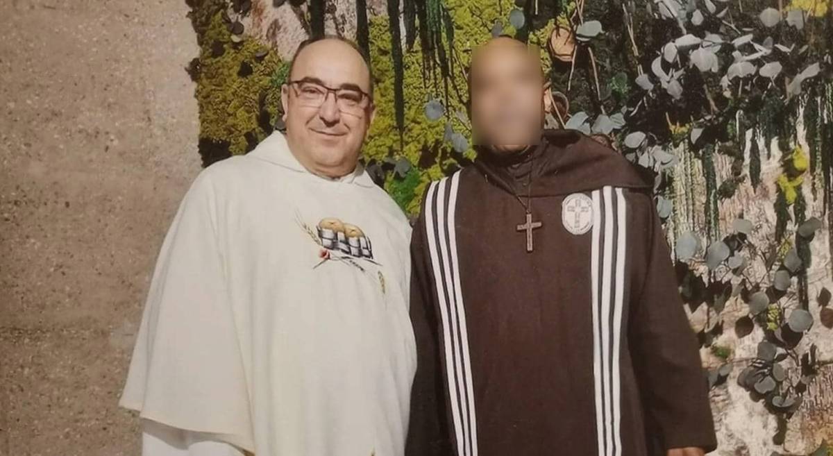 El padre Alexis, que fue 'alma' del Rocío de Jerez, acusado de vaciar las cuentas de religiosos con demencia
