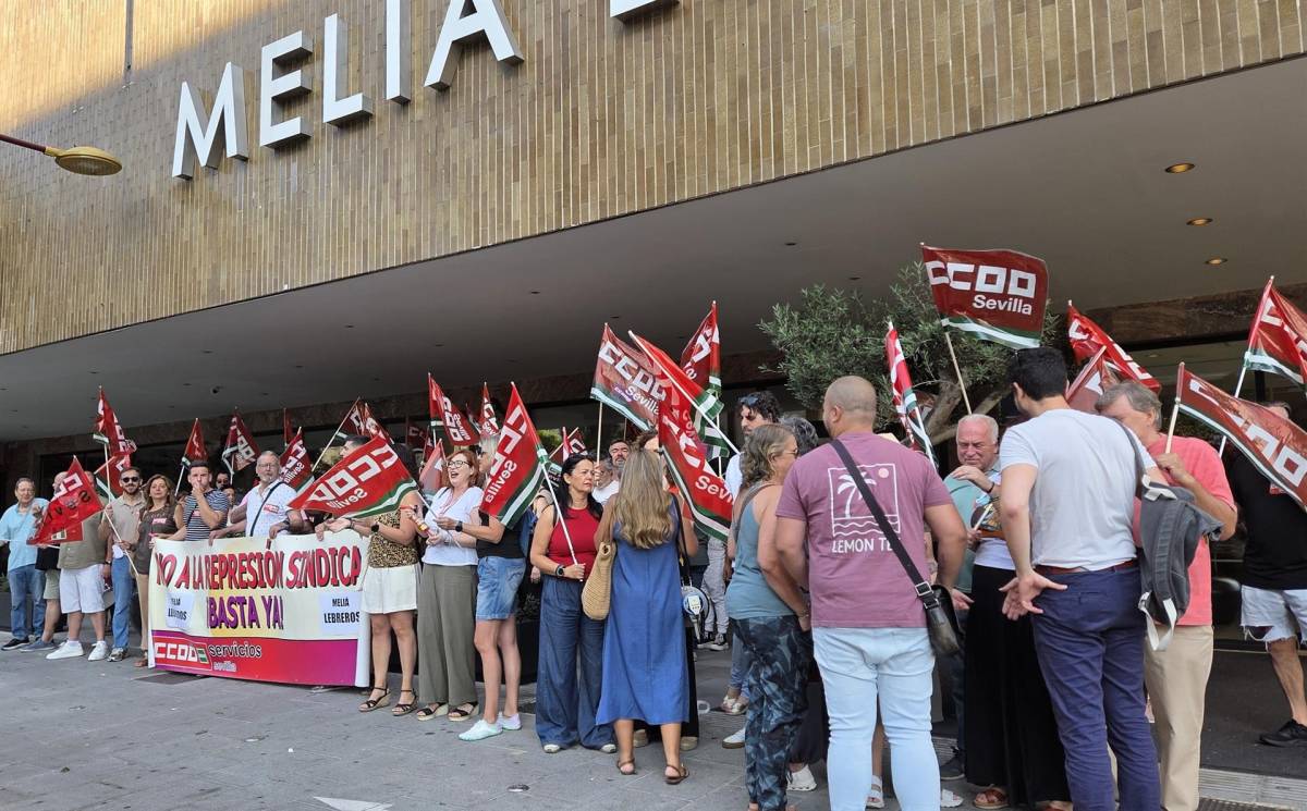 Uno de los mejores hoteles de Sevilla, convertido en un 'polvorín': los sindicatos se ponen en 'pie de guerra' y denuncian 25 despidos