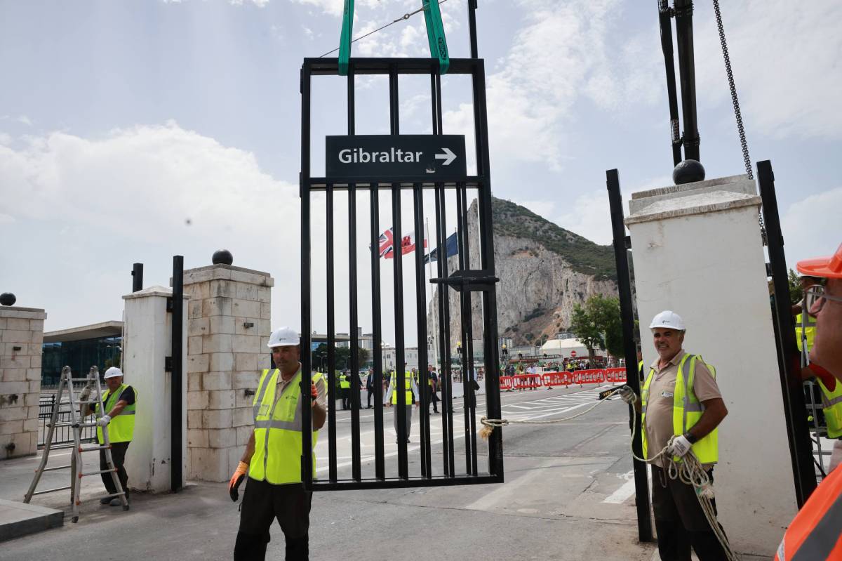 Retirada de la Verja de Gibraltar.