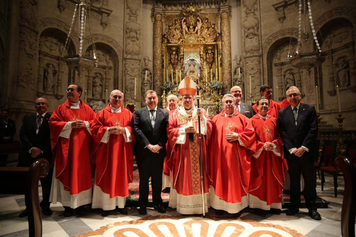 José Roda Peña toma posesión como presidente del Consejo de Hermandades de Sevilla