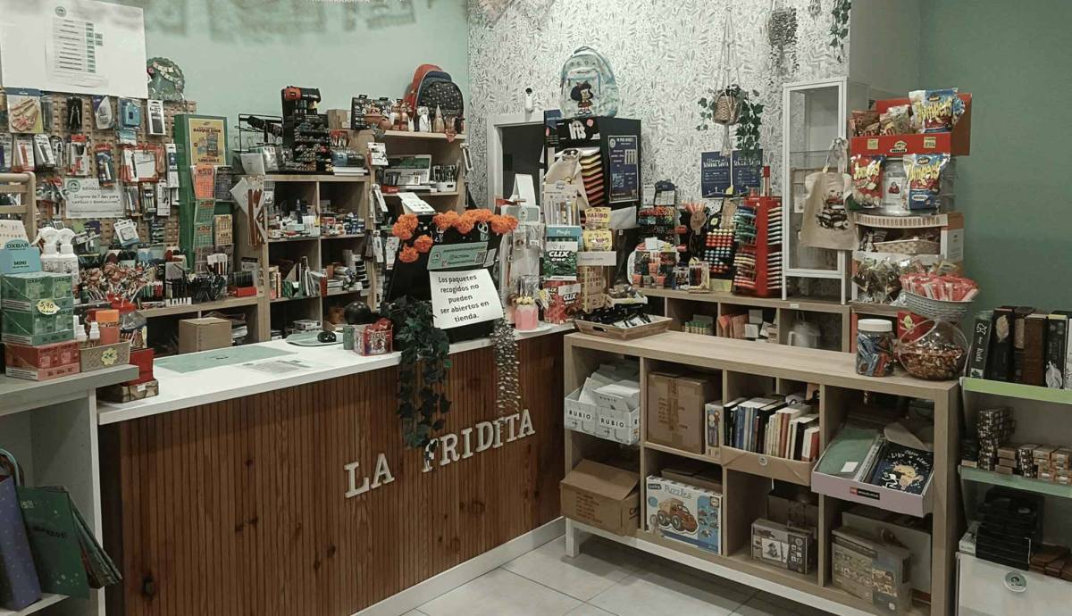 Esta es la decisión tomada por una papelería de Jerez tras las críticas recibidas por cerrar por las tardes durante el verano