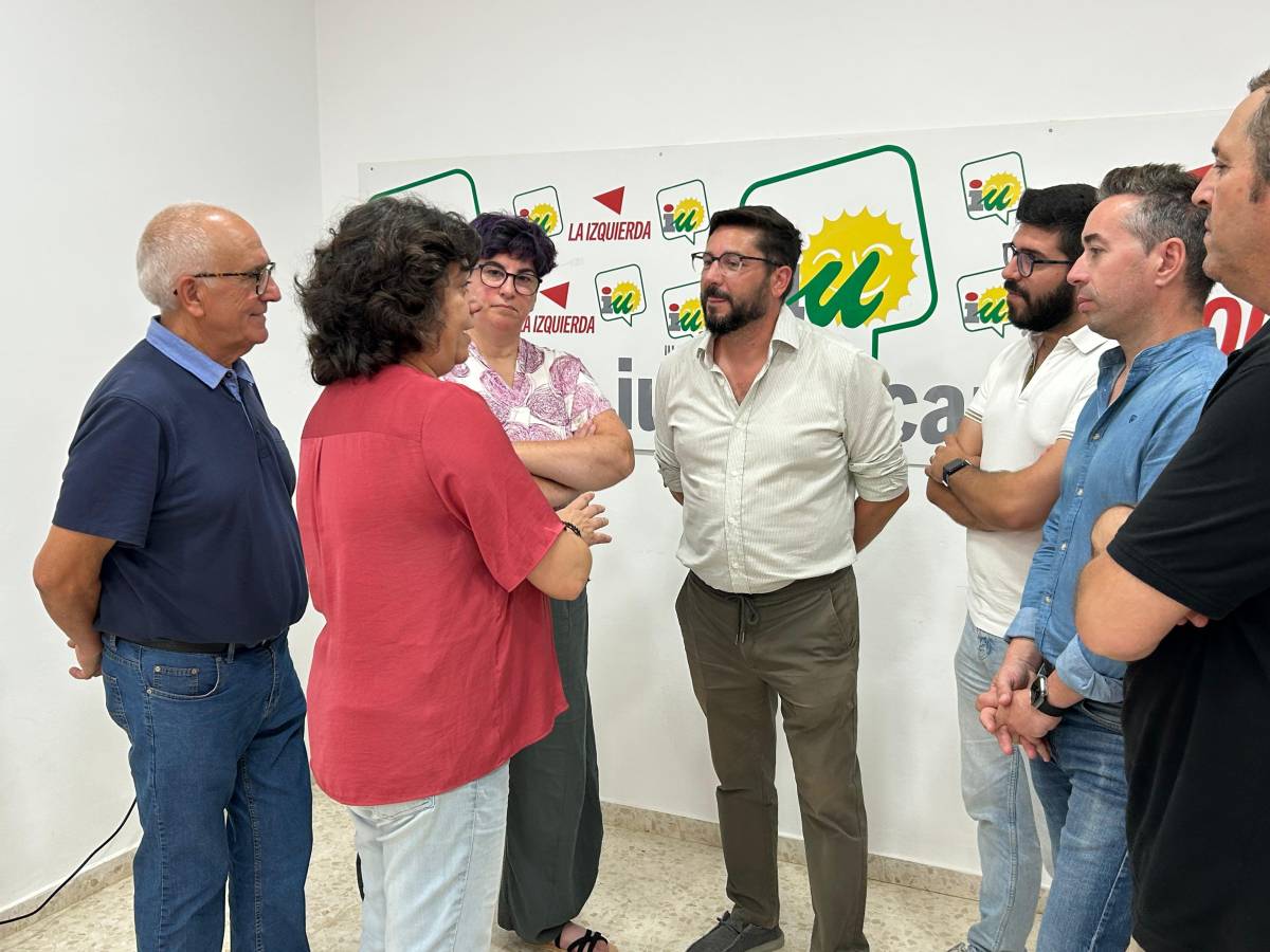 IU respalda a la alcaldesa de Sanlúcar frente a la 