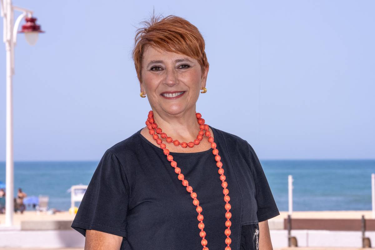 Alicia Dominguez escritora La Ecuacion de Dirac - JOSÉ MARÍA REYNA Alicia Dominguez escritora La Ecuacion de Dirac