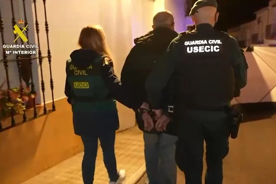 El temor a agresiones de otros reclusos lleva a una cárcel de Sevilla a los dos hermanos acusados del asesinato de Francisca Cadenas