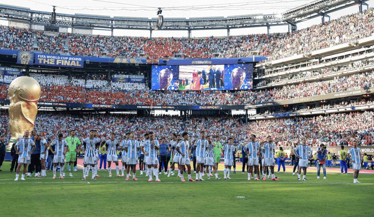 Surrealismo en Argentina: Milei anuncia un festivo nacional... pese a perder la final del Mundial