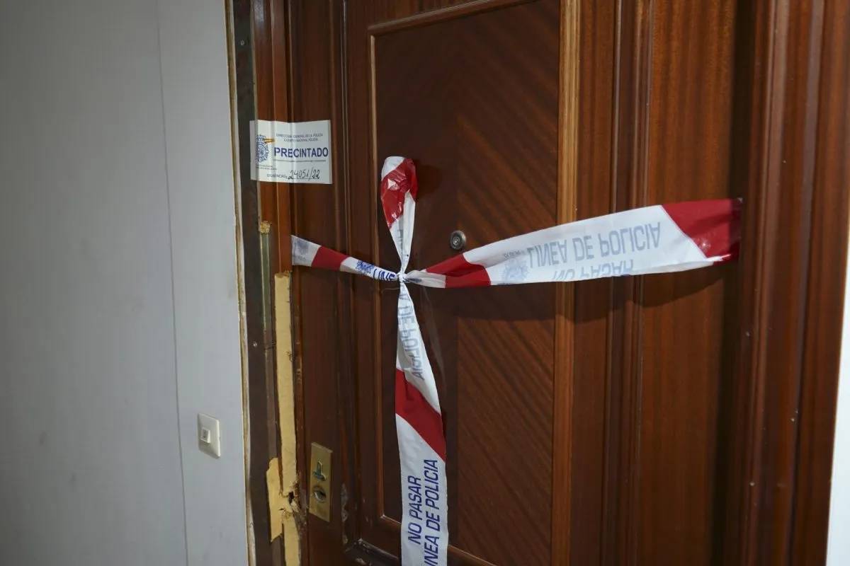 Investigan la muerte a puñaladas de una joven de 30 años en una vivienda de Antequera: su expareja se habría suicidado