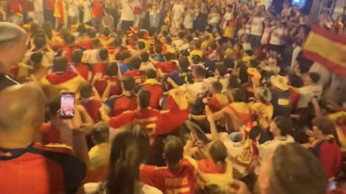 El 'remo vikingo' también conquista Jerez: la celebración 'a lo Noruega' por el Mundial