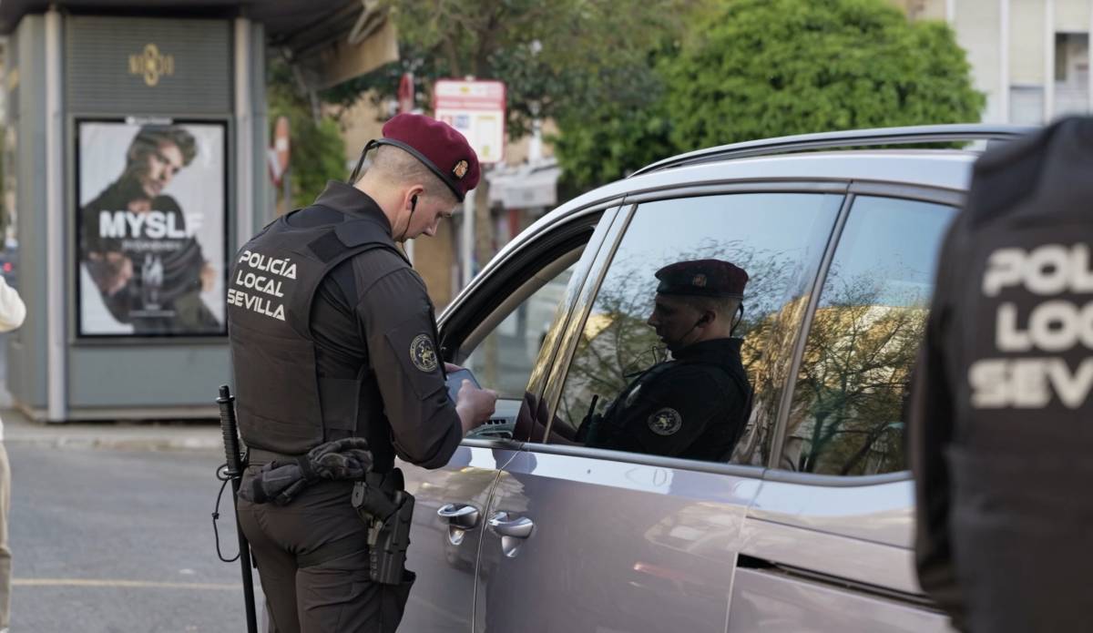Rebelión en los 'boinas rojas' de Sevilla: 31 agentes piden abandonar el GAR cuatro meses después de su creación