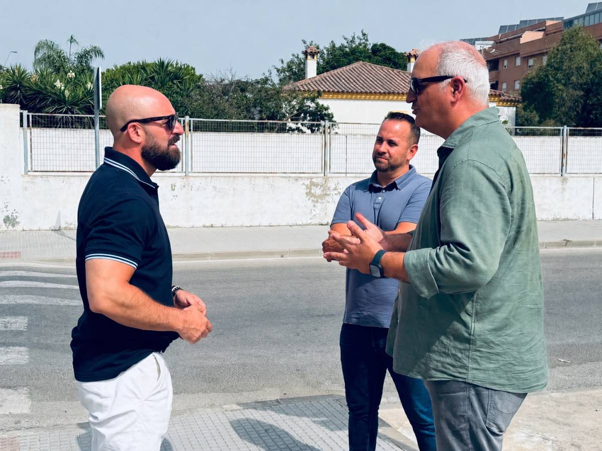 Beardo y el consejero delegado de Avanza El Puerto, Antonio Jesús Ruiz. - Beardo y el consejero delegado de Avanza El Puerto, Antonio Jesús Ruiz.