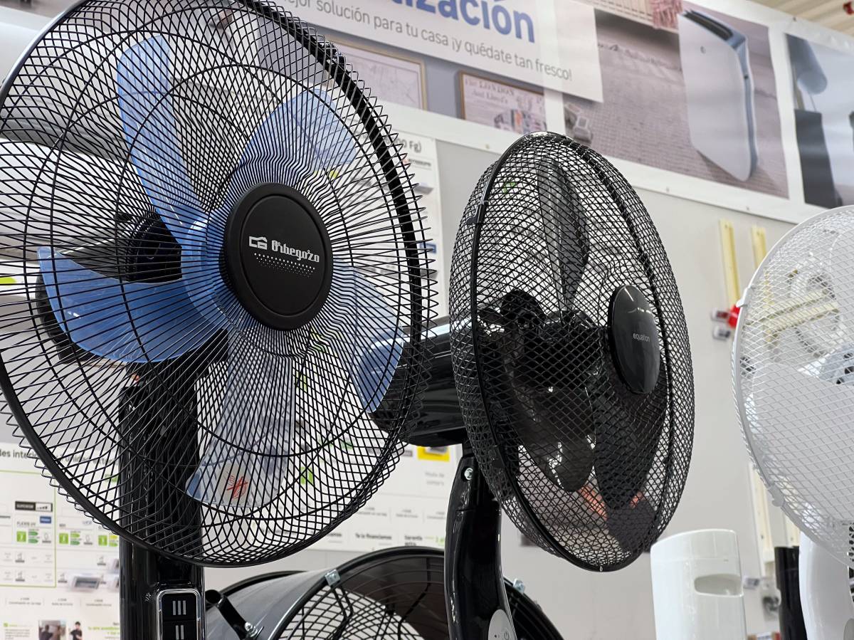 Precio de la luz hoy, jueves 23 de julio: hay una hora clave para poner electrodomésticos y otras que debes evitar 