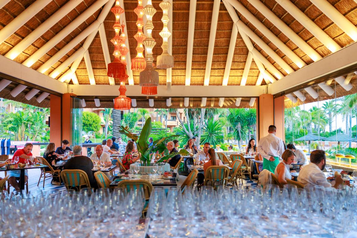 Gastro Story con Juanlu Fernández y Xune Andrade restaurante Chez Lumière Royal Hideaway Sancti Petri - JUAN CARLOS TORO Gastro Story con Juanlu Fernández y Xune Andrade restaurante Chez Lumière Royal Hideaway Sancti Petri