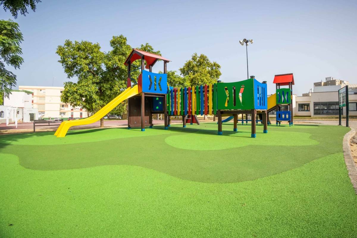 San Fernando renueva seis parques infantiles e invertirá en dos nuevas zonas de juego