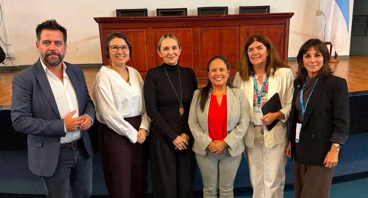 Encuentro de la Zona Franca con la ministra.