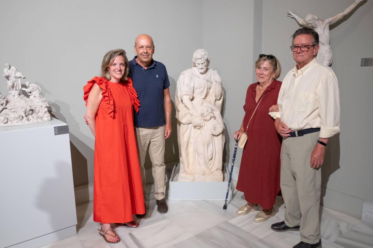 Dos nuevas piezas para la colección de Juan Luis Vassallo: una obra cedida por el Museo Reina Sofía y una escultura de casi 600 kilos