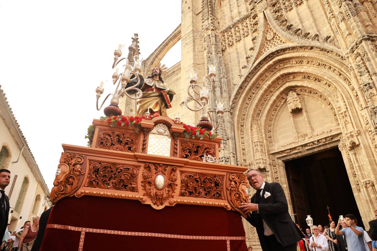 Procesión apóstol Santiago Jerez - JCT Procesión apóstol Santiago Jerez