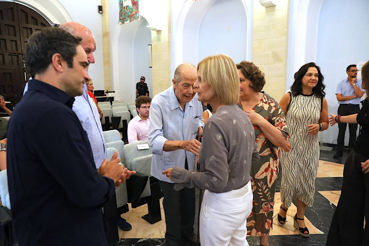Juan Luis Bretón Abrisqueta será Hijo Adoptivo de Jerez a título póstumo: unanimidad en el pleno para el reconocimiento