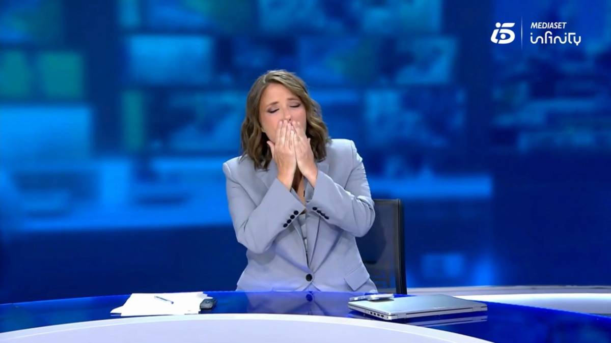 María Casado no puede contener las lágrimas en su despedida de Informativos Telecinco: 