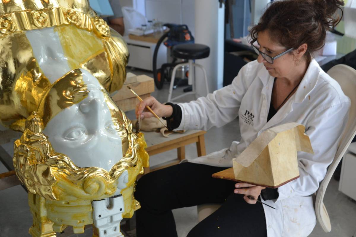Maripaz Barbero invita a descubrir el arte de conservar el patrimonio en los Veranos Culturales Nazarenos de Jerez