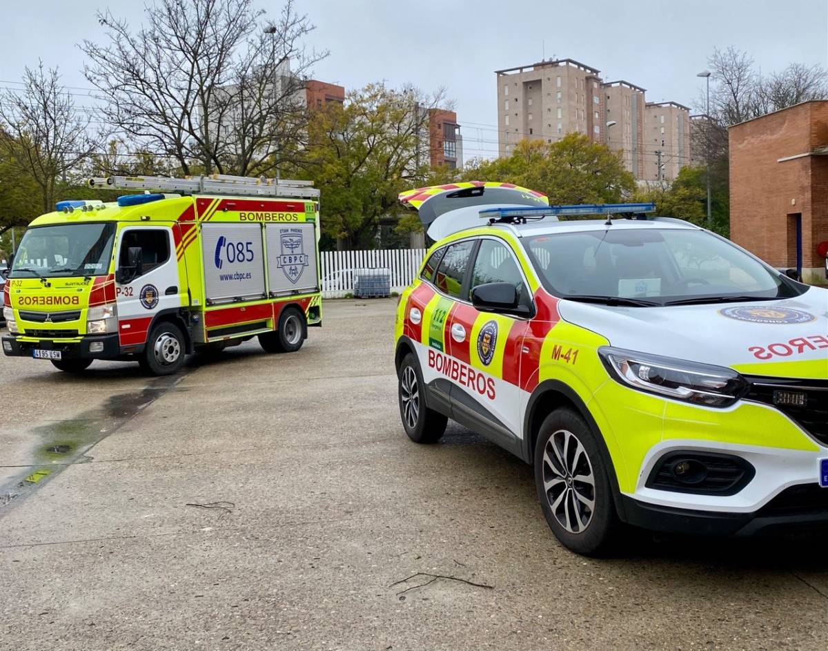 Bomberos de Cádiz van hacia Ávila para ayudar a combatir el mayor incendio de la historia de España