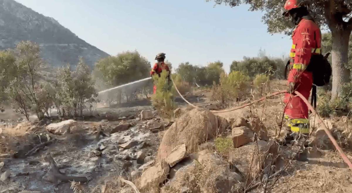 Lucha contra el fuego en Madrid y Ávila: Interior levanta la evacuación en 13 localidades 