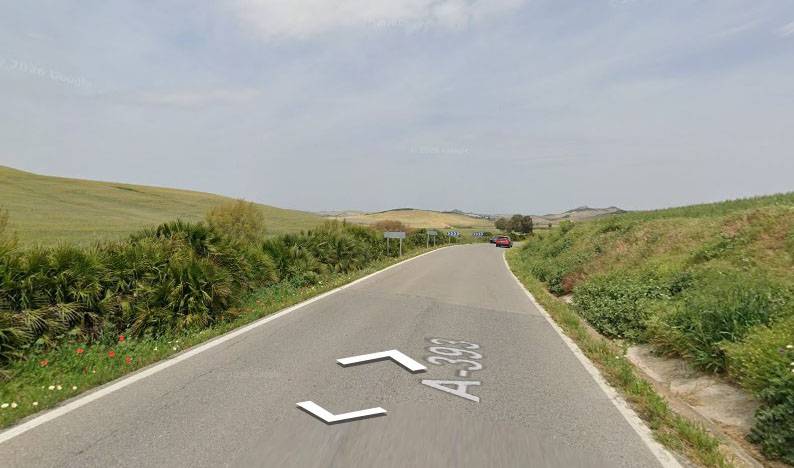La carretera de Arcos donde tuvo lugar el trágico accidente este martes. - 