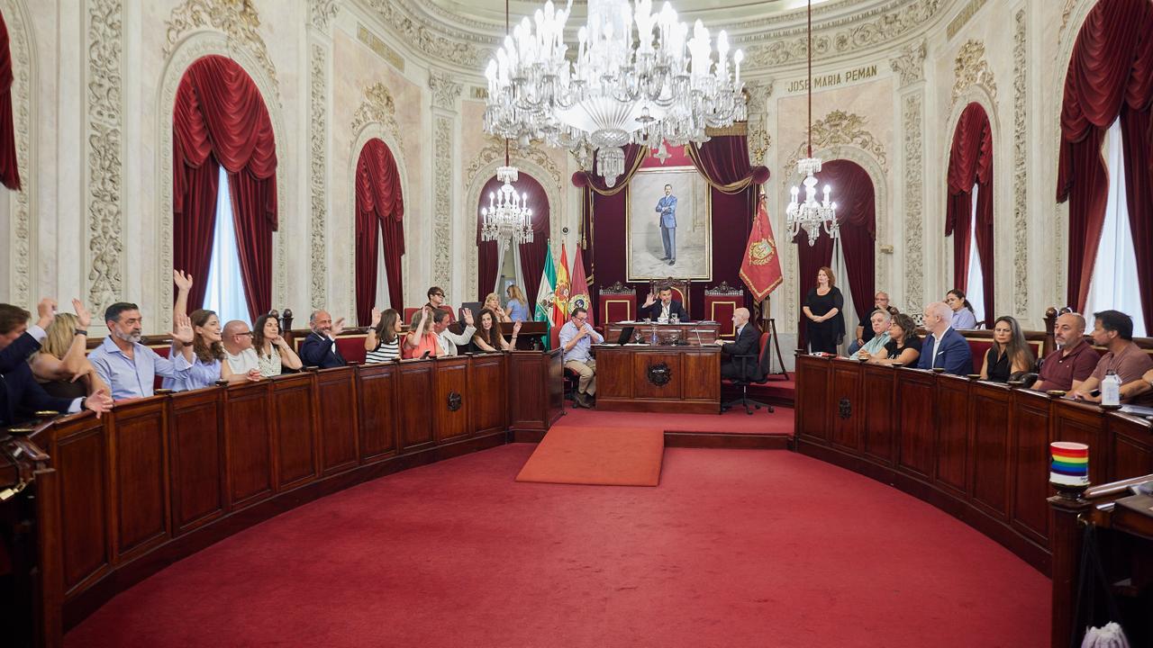 Imagen del pleno extraordinario desarrollado este miércoles. - Ayuntamiento de Cádiz Imagen del pleno extraordinario desarrollado este miércoles.