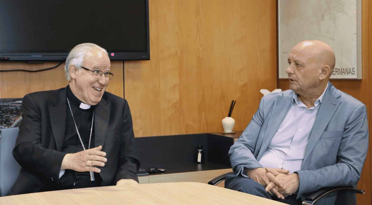 El gobierno del PSOE en Dos Hermanas regala casi 30.000 metros a la Iglesia para un colegio religioso y un templo