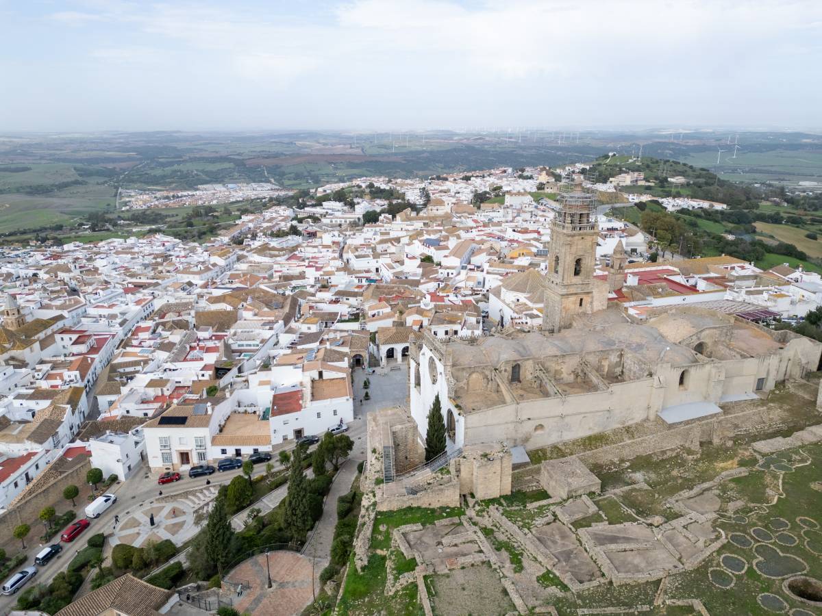 Cuatro préstamos a la misma familia por una casa en Medina: anulan los intereses abusivos de un prestamista particular