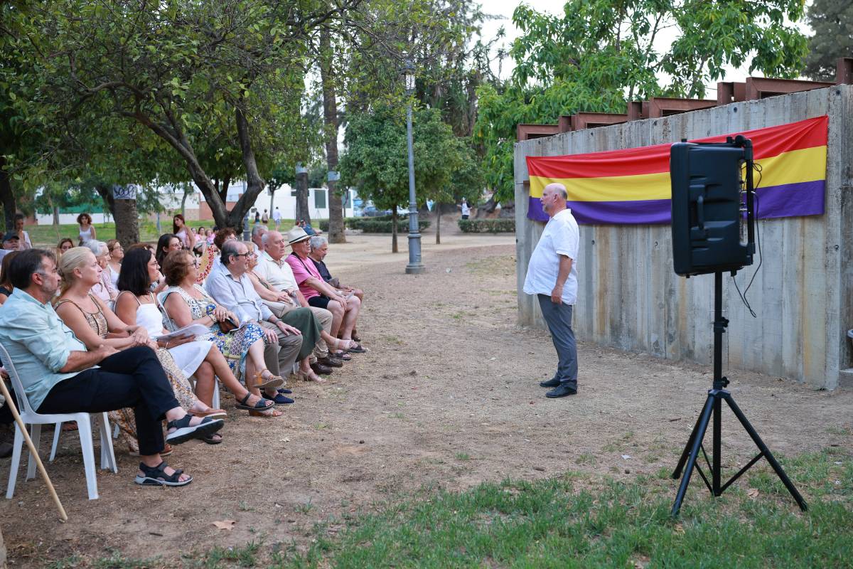 Homenaje a los sindicalistas asesinados, 90 años del Golpe. Memorial El Retiro